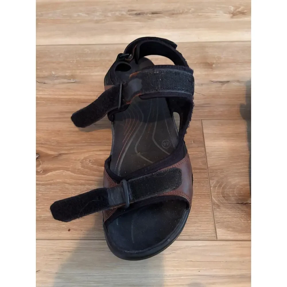 Ecco men’s yukatan receptor brown sandals size 44, US 10.5. Receptor technology